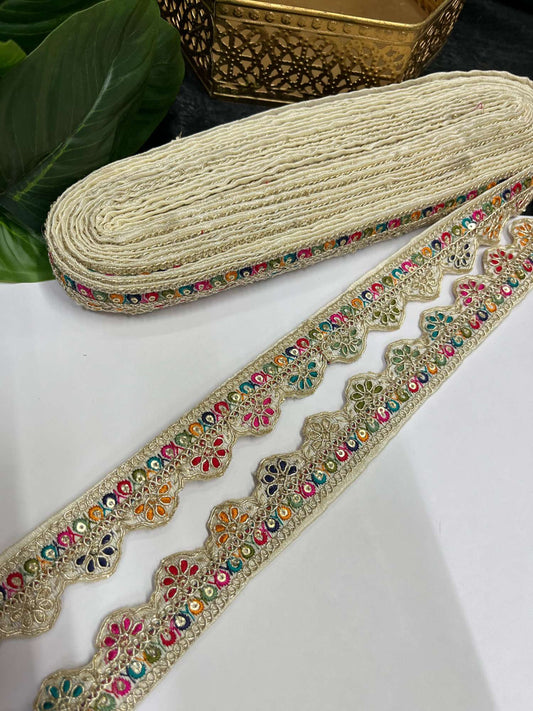 Multicolored Scalloped Sabyasachi Inspired Embroidered Lace – 9 Meters, 1-Inch Designer Trim for Sarees, Lehengas & Dupattas | White