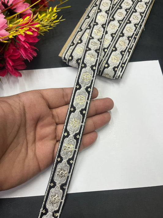 Exclusive Parsi Gara Work Lace & Border – Thread Embroidered Decorative Lace for Sarees, Dupattas, and Dresses (9 mtr, 1 inch) | White
